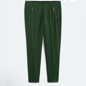 Liverpool pull-on pants in dark green. Like new 18w